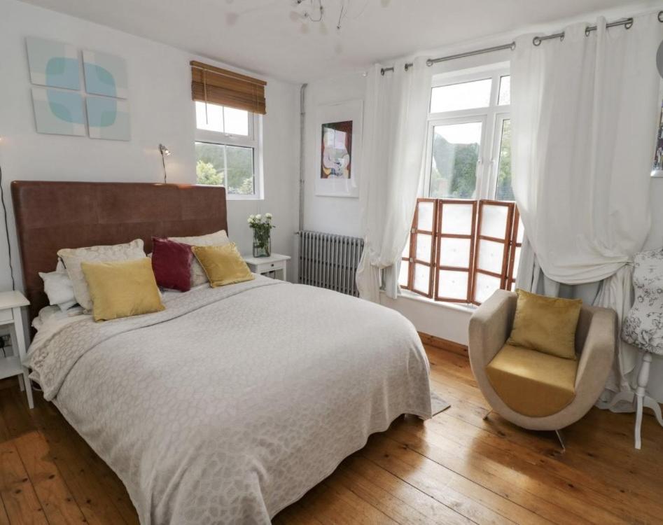 Lovely Comfortable 3 Bed Home, Вустер Екстер'єр фото